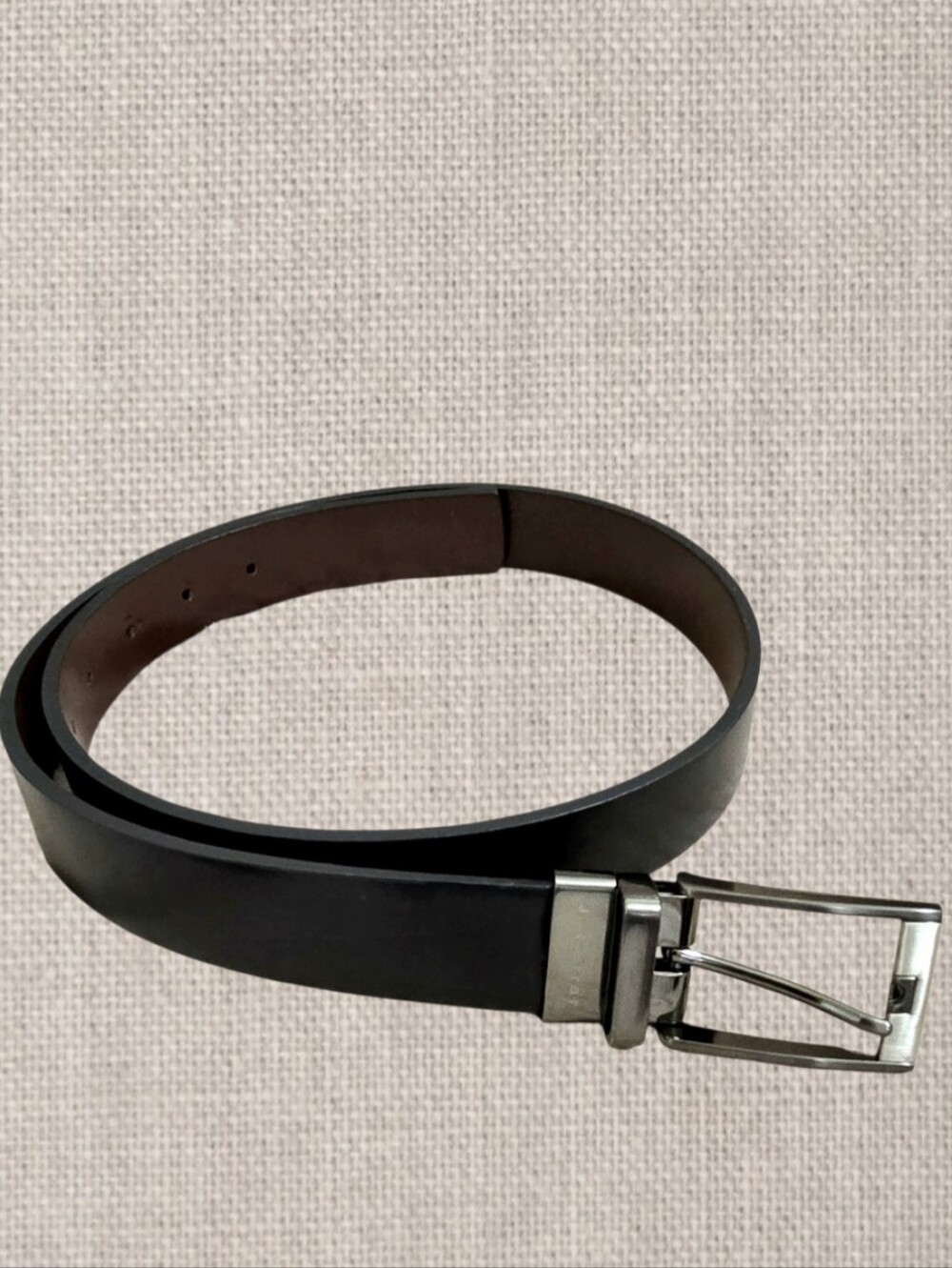 Classic J. Ferrar Black / Brown Leather Belt 34-35 Corporate Dress Preppy